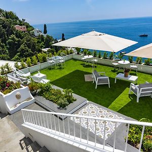 Villa Pietra Santa